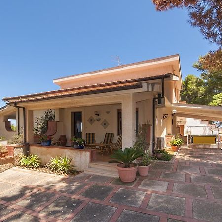 Holiday Home Cala Bianca Castellammare del Golfo Exterior photo