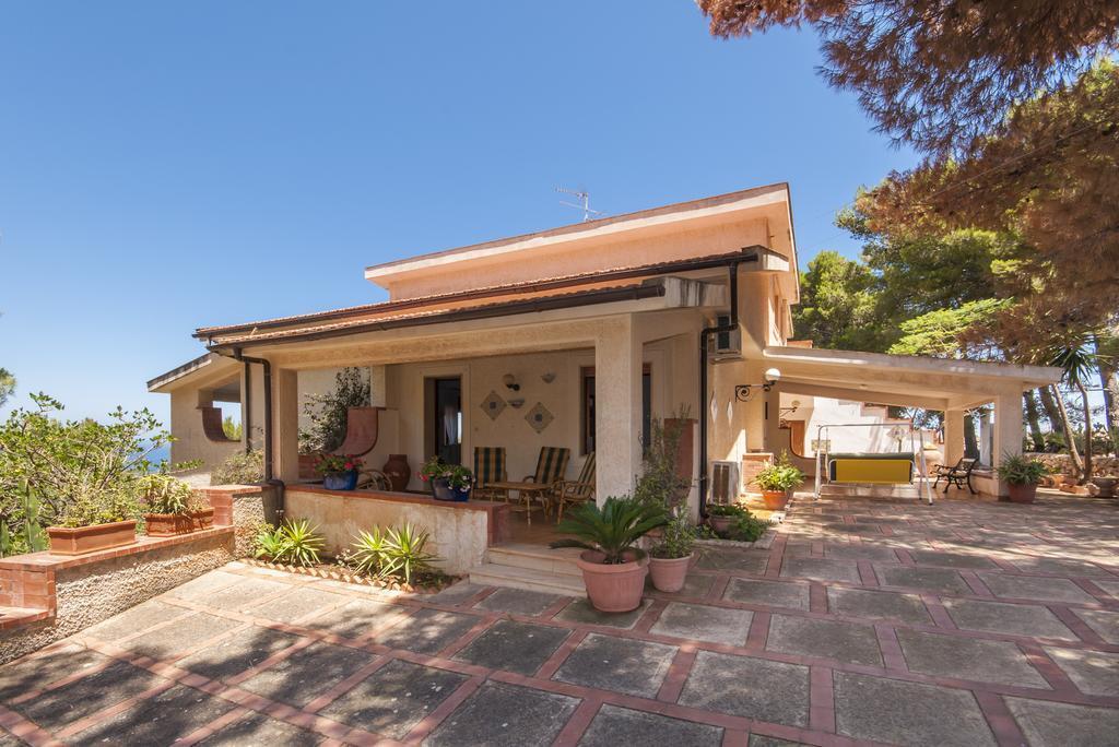 Holiday Home Cala Bianca Castellammare del Golfo Exterior photo