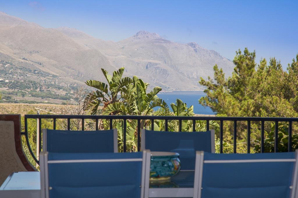Holiday Home Cala Bianca Castellammare del Golfo Exterior photo